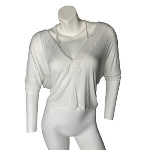 UNIQ Small White Short Sleeve 1/2 sleeve V-neck Strappy backless Crop top